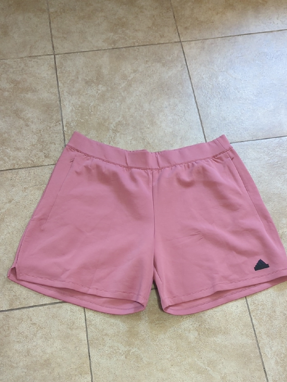 adidas Women’s Pink Athletic Pull-On Shorts Side pockets with zippers